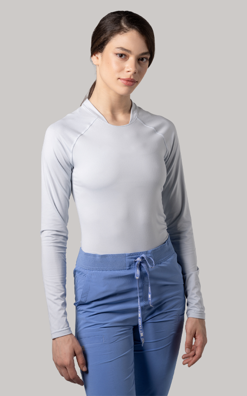 اندر سكراب بريميوم سوفت بآكمام طويلة ~ Premium-Soft Long Sleeve Under Scrub.