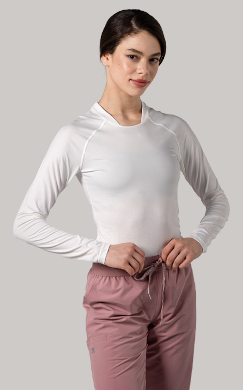 اندر سكراب بريميوم سوفت بآكمام طويلة ~ Premium-Soft Long Sleeve Under Scrub.