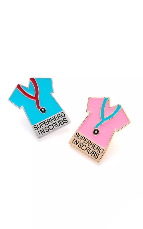 دبّوس البطل الخارق~Superhero in scrubs Pin